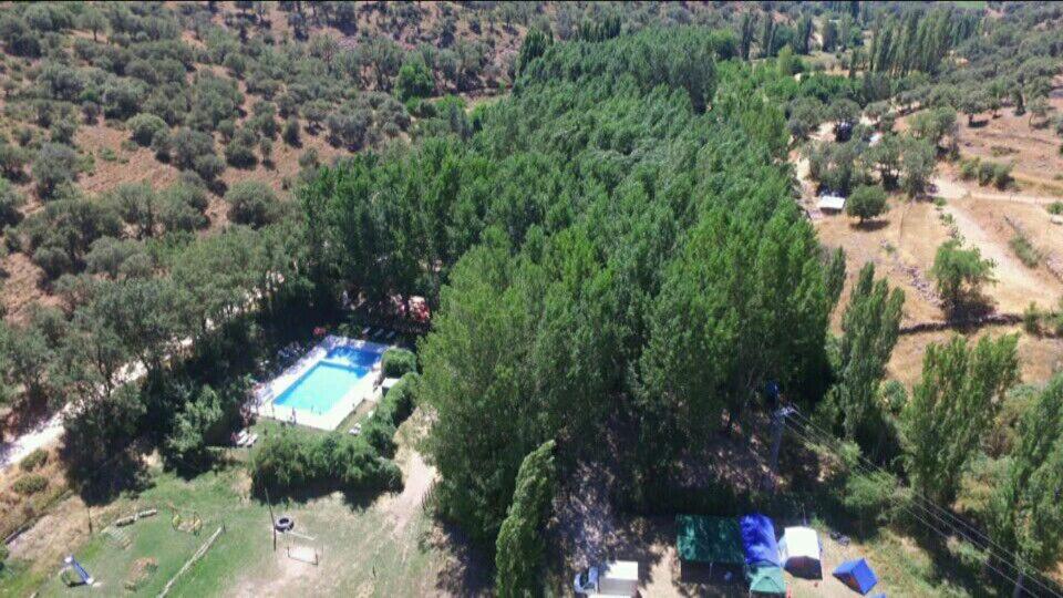Cabanas Camping Sierra De Penascosa Exteriör bild