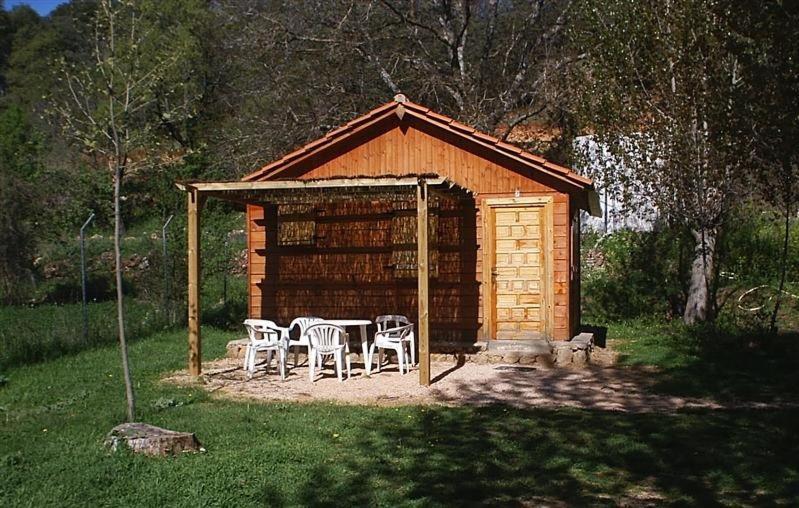 Cabanas Camping Sierra De Penascosa Exteriör bild