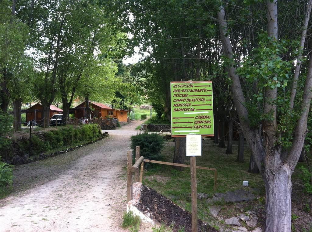 Cabanas Camping Sierra De Penascosa Exteriör bild
