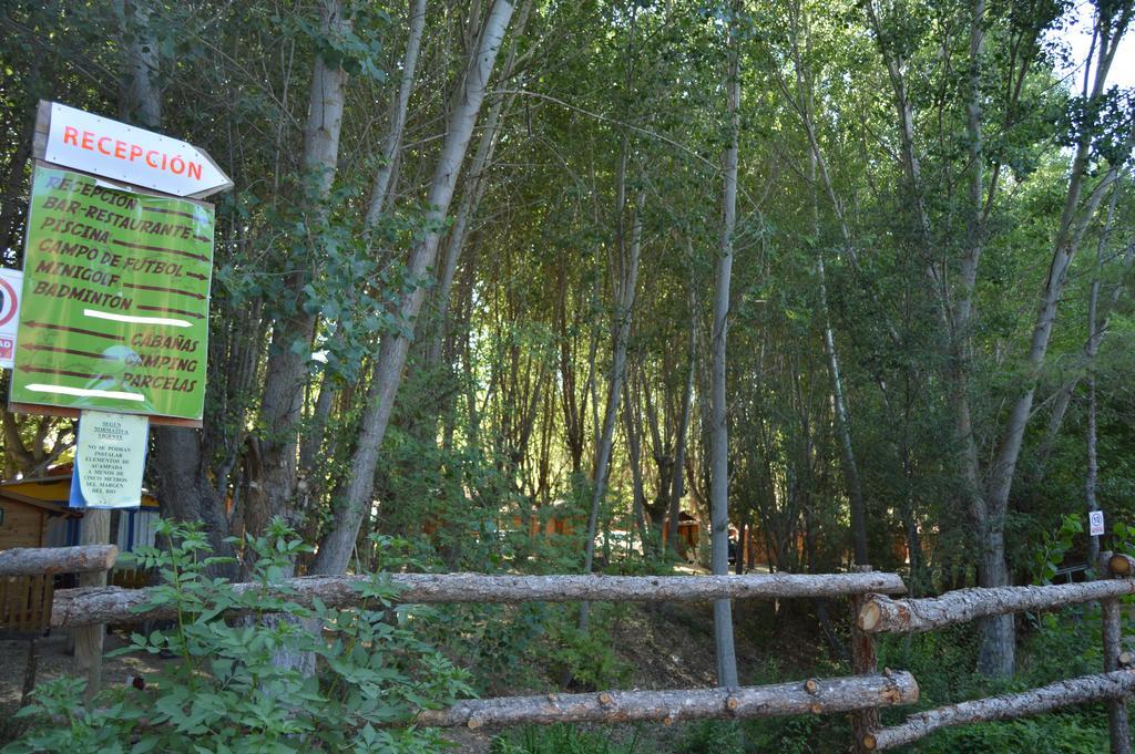 Cabanas Camping Sierra De Penascosa Exteriör bild